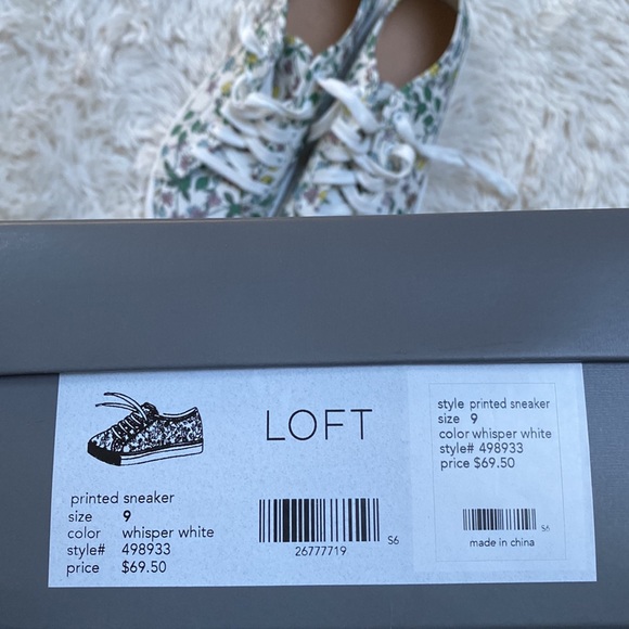 🎉2X HP🎉 Loft Floral Print Lace Up Sneakers 💗 White & Green - Picture 13 of 15